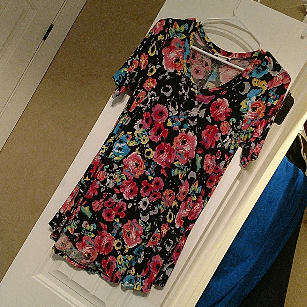 Floral top